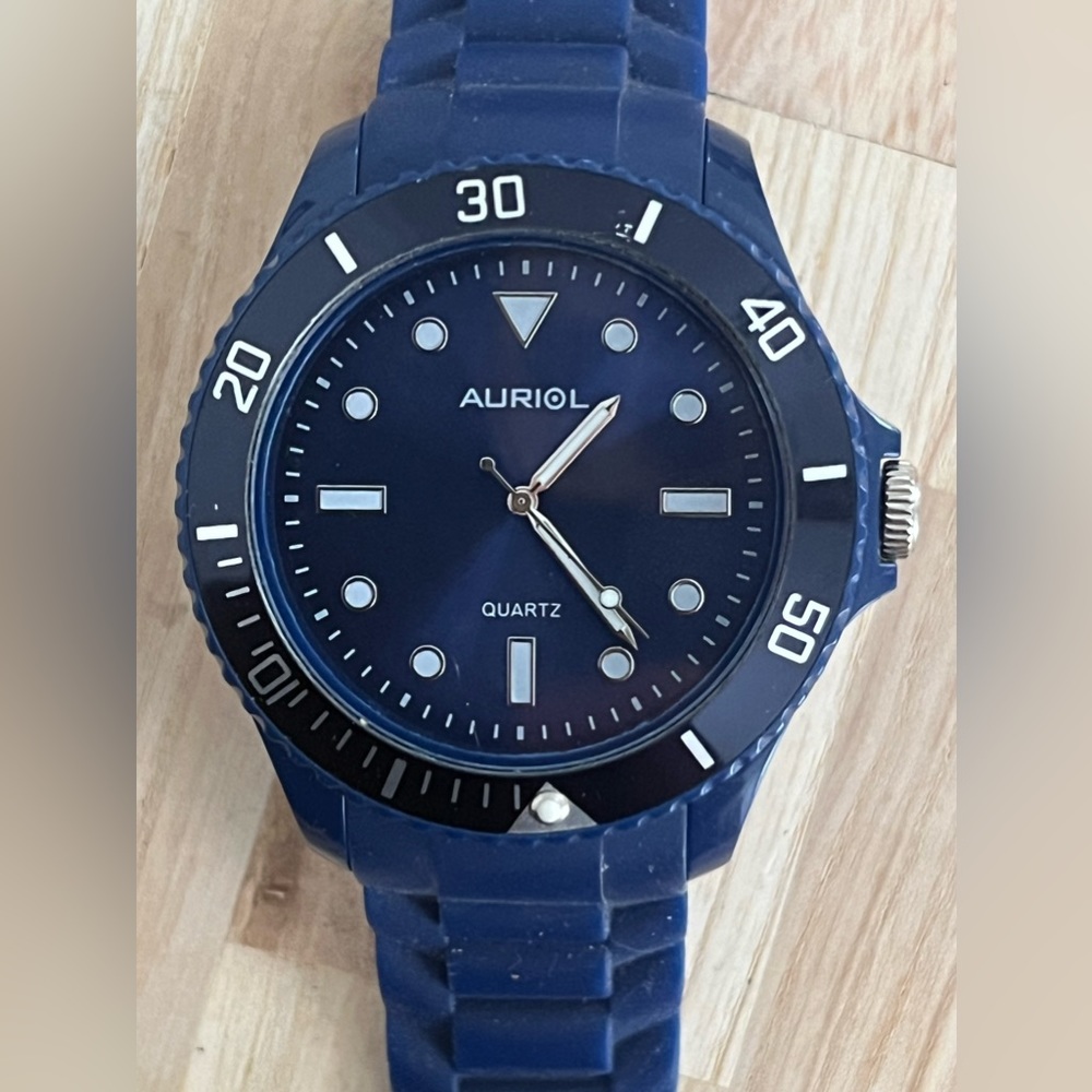Auriol Men’s Watch Blue Case and Rubber Strap Stainless Luminous Hands
